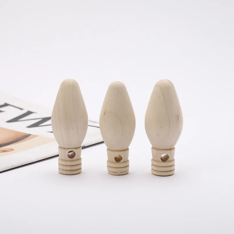 Mini Wooden Light Bulbs Unfinished Wood Crafts Xmas Tree Ornaments Child Pendant Wooden Christmas tree light ornament with hole