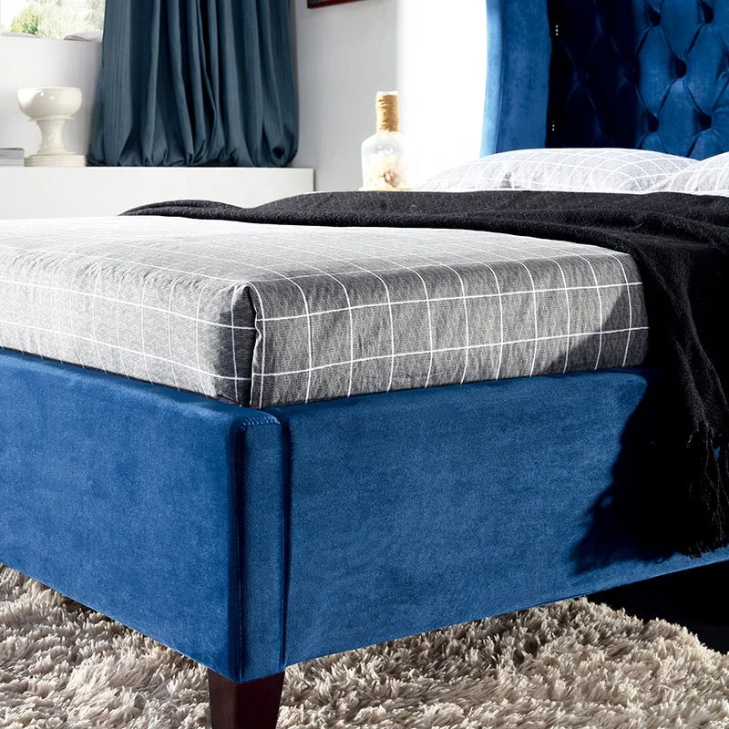 Made in China All Size Modern Luxury Bed Frame Slat Furniture King Size Fabric Bed