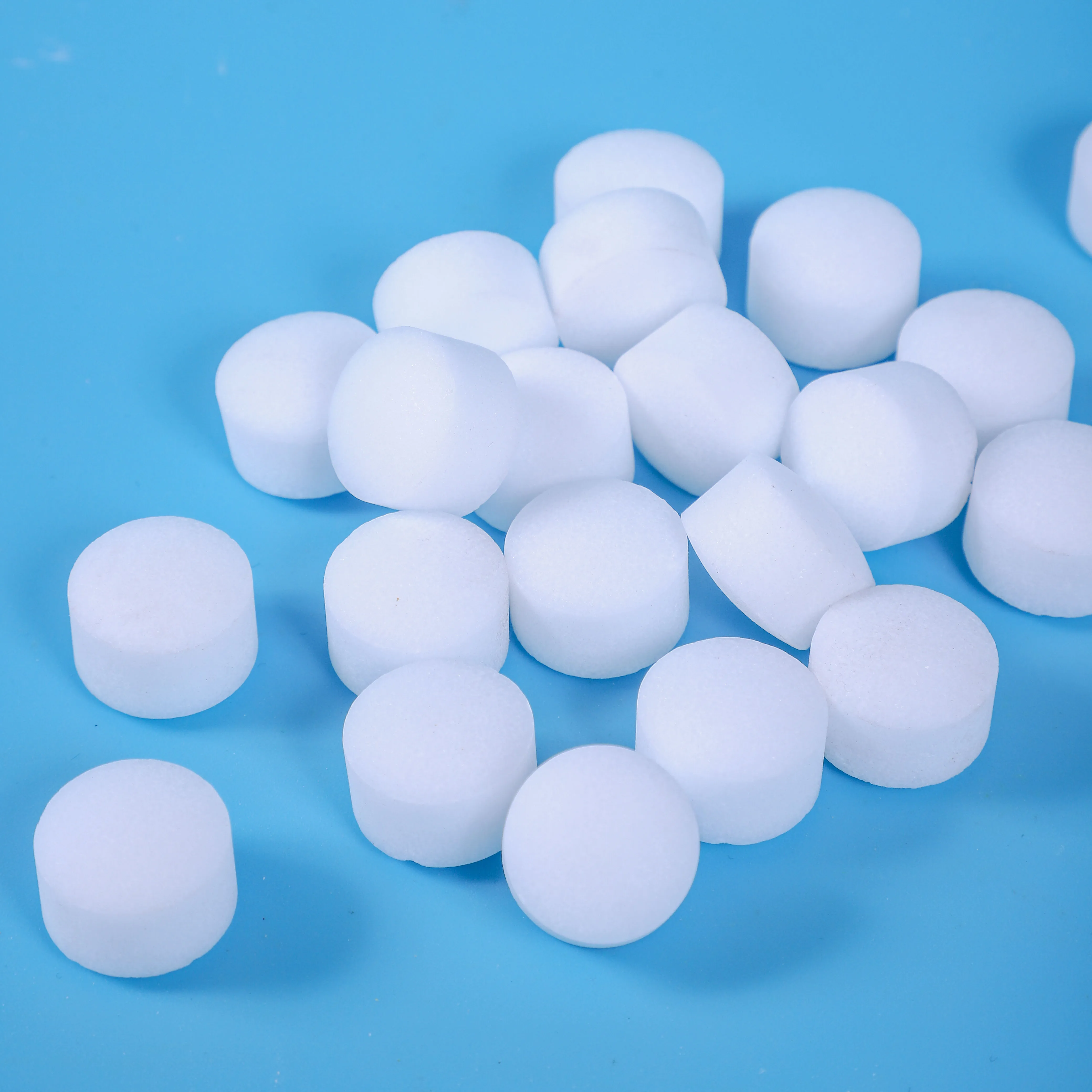 chemicals manufacturer supplying kind of cationic/ ationic/ nonionic polyacrylamide flocculating agent