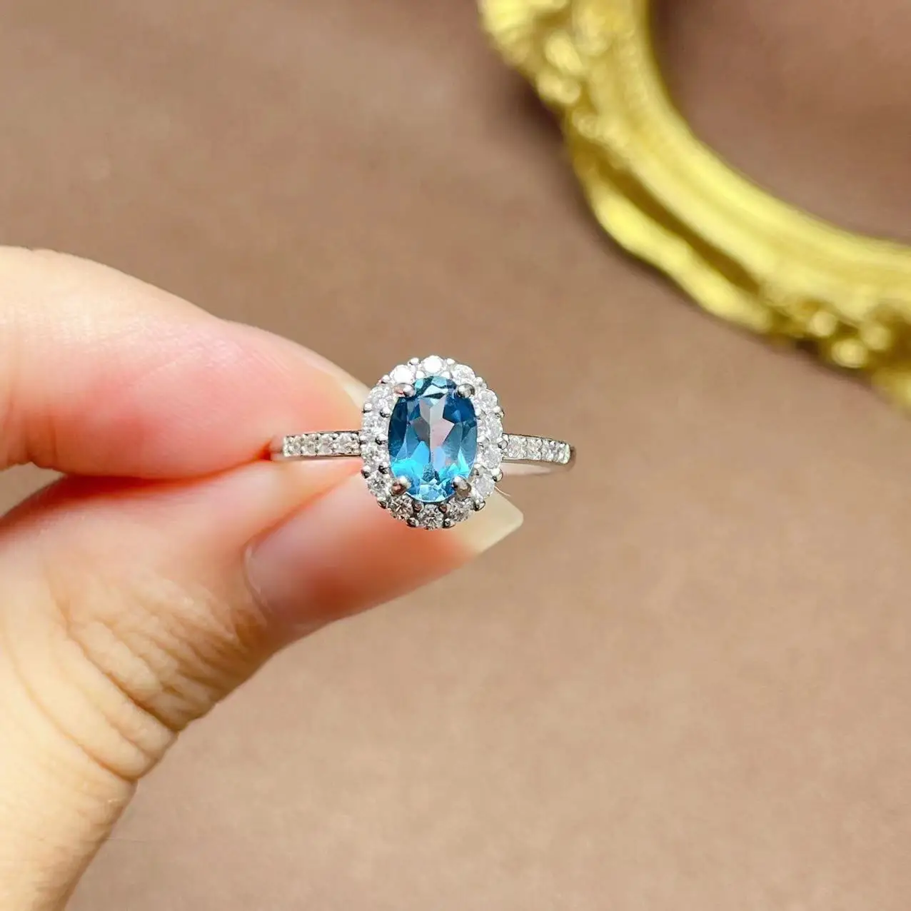 Hot Sale Boho Manufacturer 925 Sterling Silver Oval Cut Natural Topaz Gemstone Brand Jewelry Women Ring Wholesale