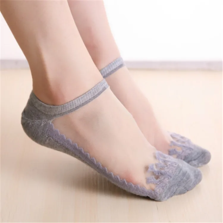 New Design  Spring Summer Cute  Girl Invisible Socks Non Slip Transparent Lace Socks