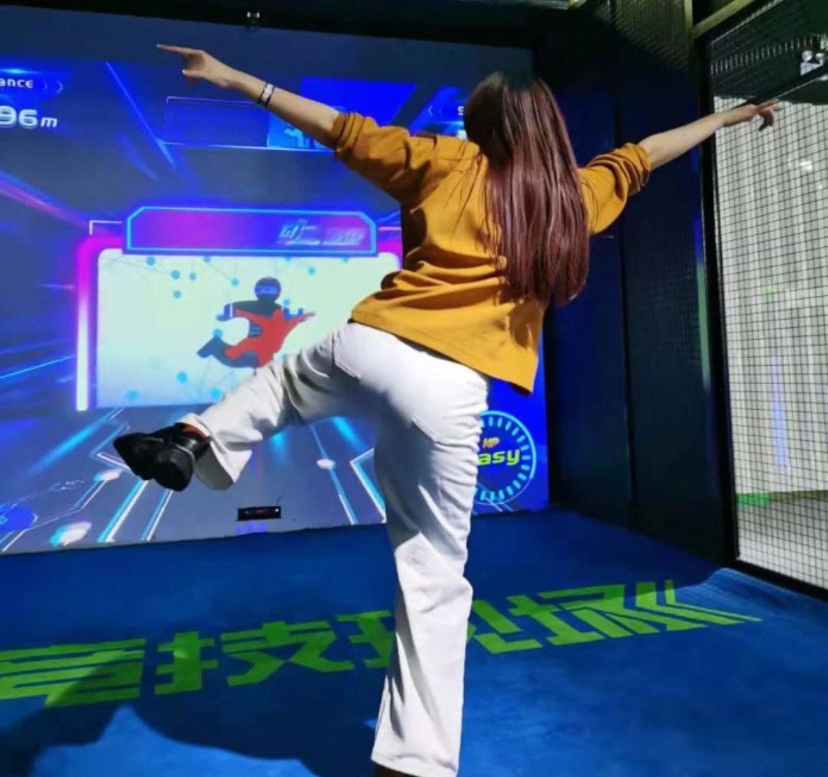 Gooest  interactive tennis  sport  games for indoor fitness center and sport center