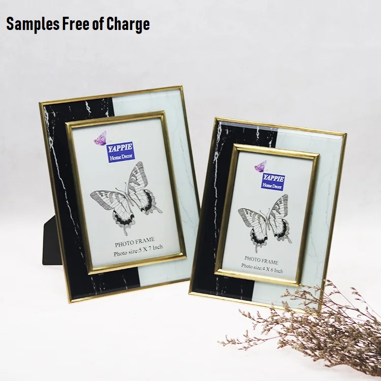 2024 Best-Selling Black and White Marble Fashion Simple Portable Glass Photo Frame Photo Albums  Wholesale Brass gold Holder