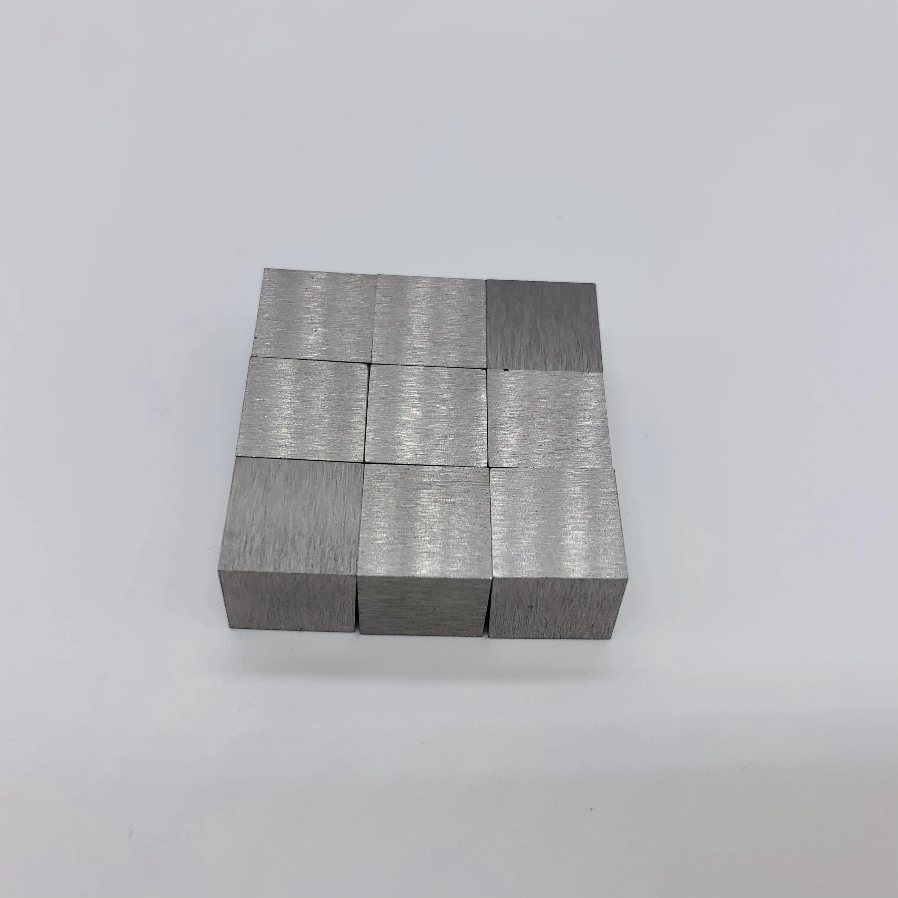 Tungsten Cubes 38.1mm Customization Engraved Polished Tungsten Ingots