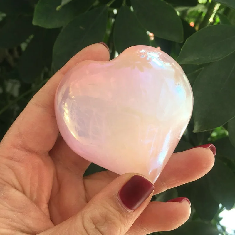 Wholesale natura 2inches Pink Aura White Selenite Heart Palms Healing Natural Angel Aura Quartz Palm Stone