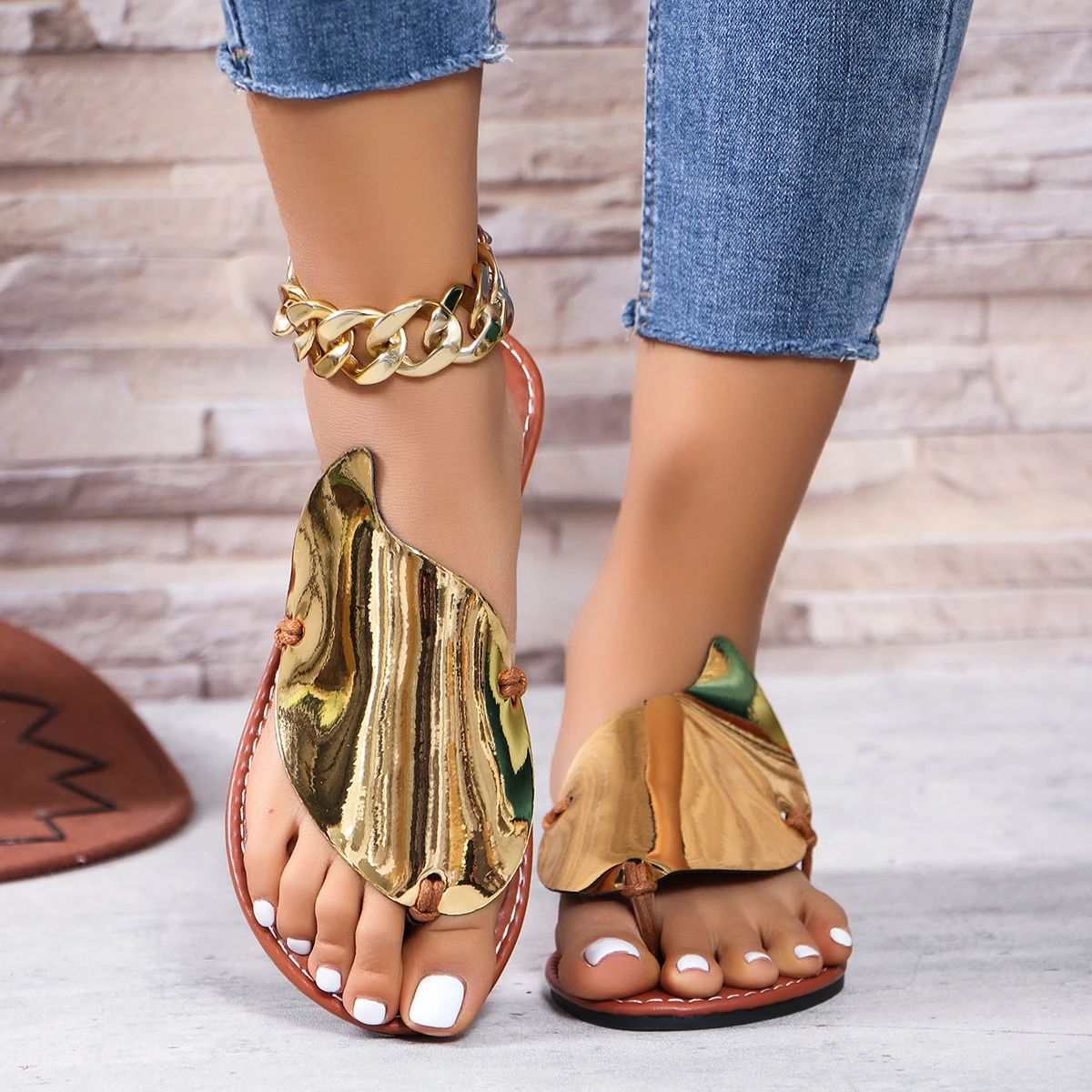 ZZ L8  New designer trendy custom fashion women sandals china low price colors Leaves cute europe style