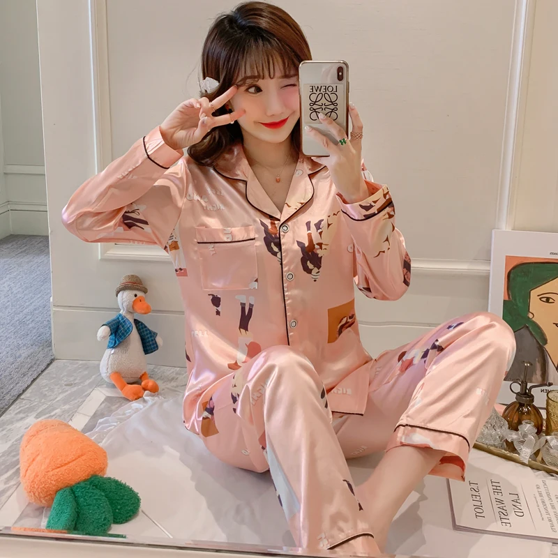 
Spring and autumn pajamas ladies cardigan simulation silk home service suit Oversized pajamas 