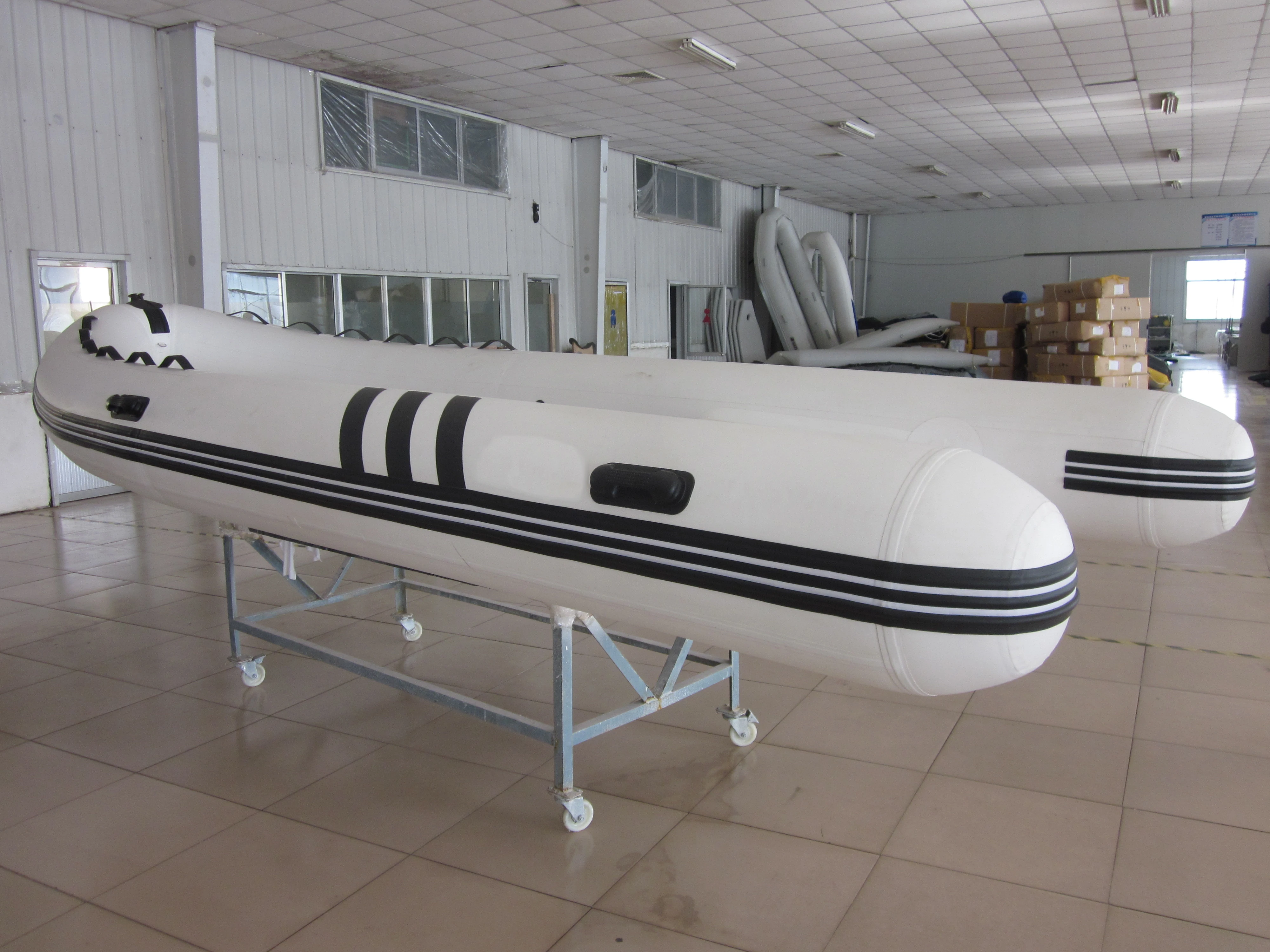 Large 680 700 750 Passengers Tour Deep V Classic Motor Fiberglass Hull 7M 24Ft Rib Boat