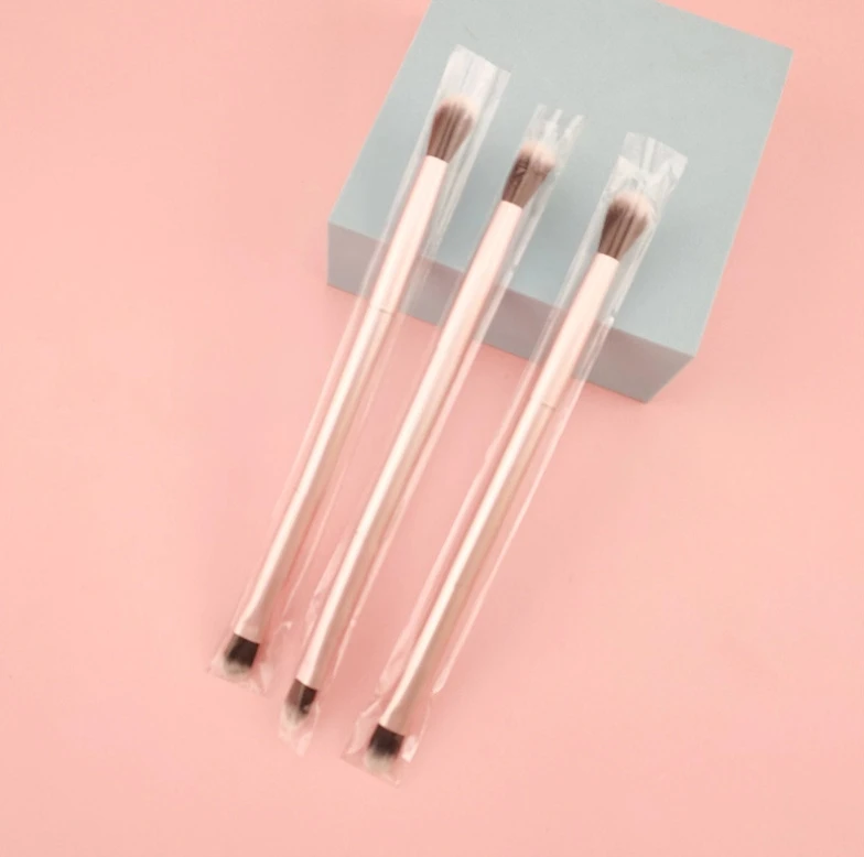2024 Hot Multi-function Double Tail Eyeshadow Makeup Brush Custom Logo Champagne Gold Eyeshadow Makeup Brush