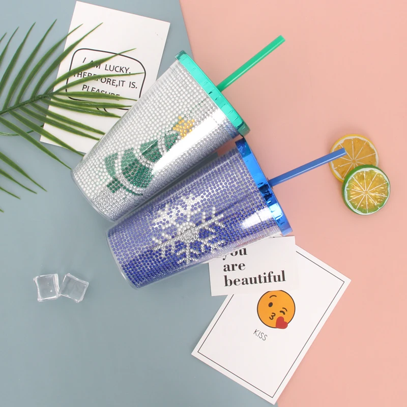 Food grade wholesale promotional custom christmas insert 24oz double wall plastic drinking glitter tumbler cups with straw