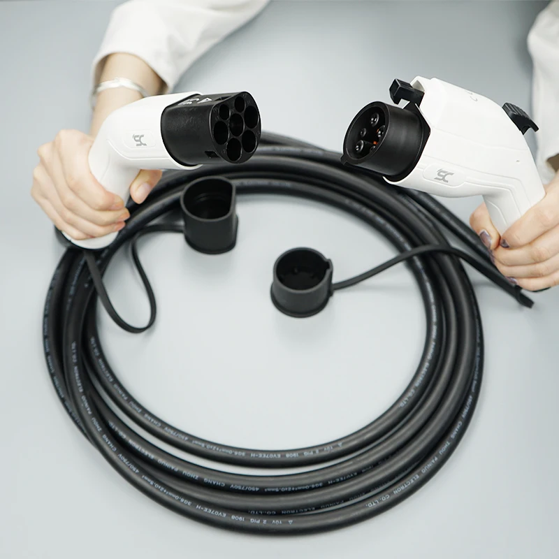 High Quality Manufcaturers Type 2 to Type2 AC 16A 32A 1 3 Phase 7 11 22 kw Mennekes Plug Gun Phev Iec62196 Ev Charging Cable