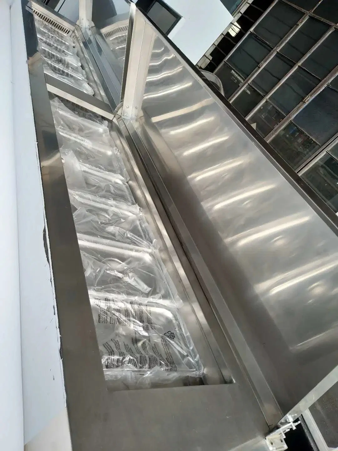 Factory Customized Refrigerated Pizza Prep Table 3 Doors