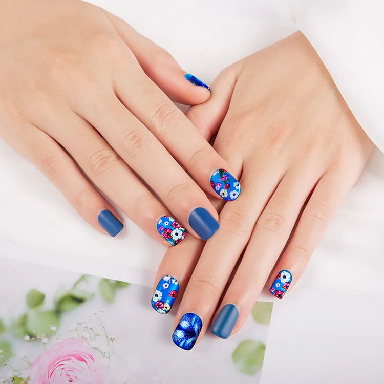 
Hot Sale DIY Manicure Designs Manicure Shining Flower 3D Tips 16Pcs/Set Nail Art Sticker 