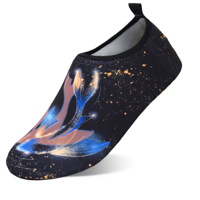 Customized Breathable Lightweight Non-slip Comfortable Outdoor Water Sports Beach Shoes For Swimming Hiking