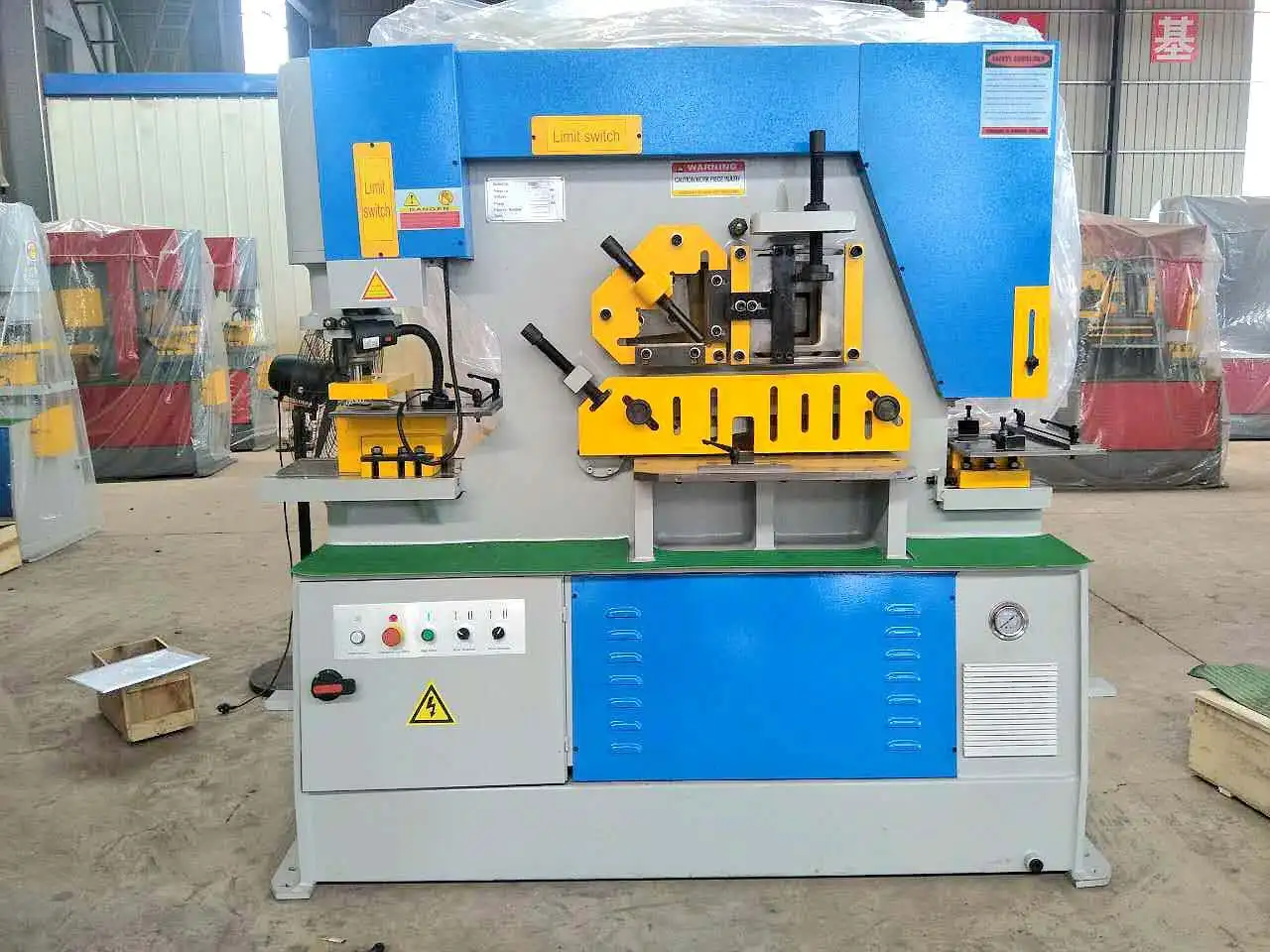 2021 the  suitable price Q35Y-30 Anhui Zhongyi cnc hydraulic ironworker