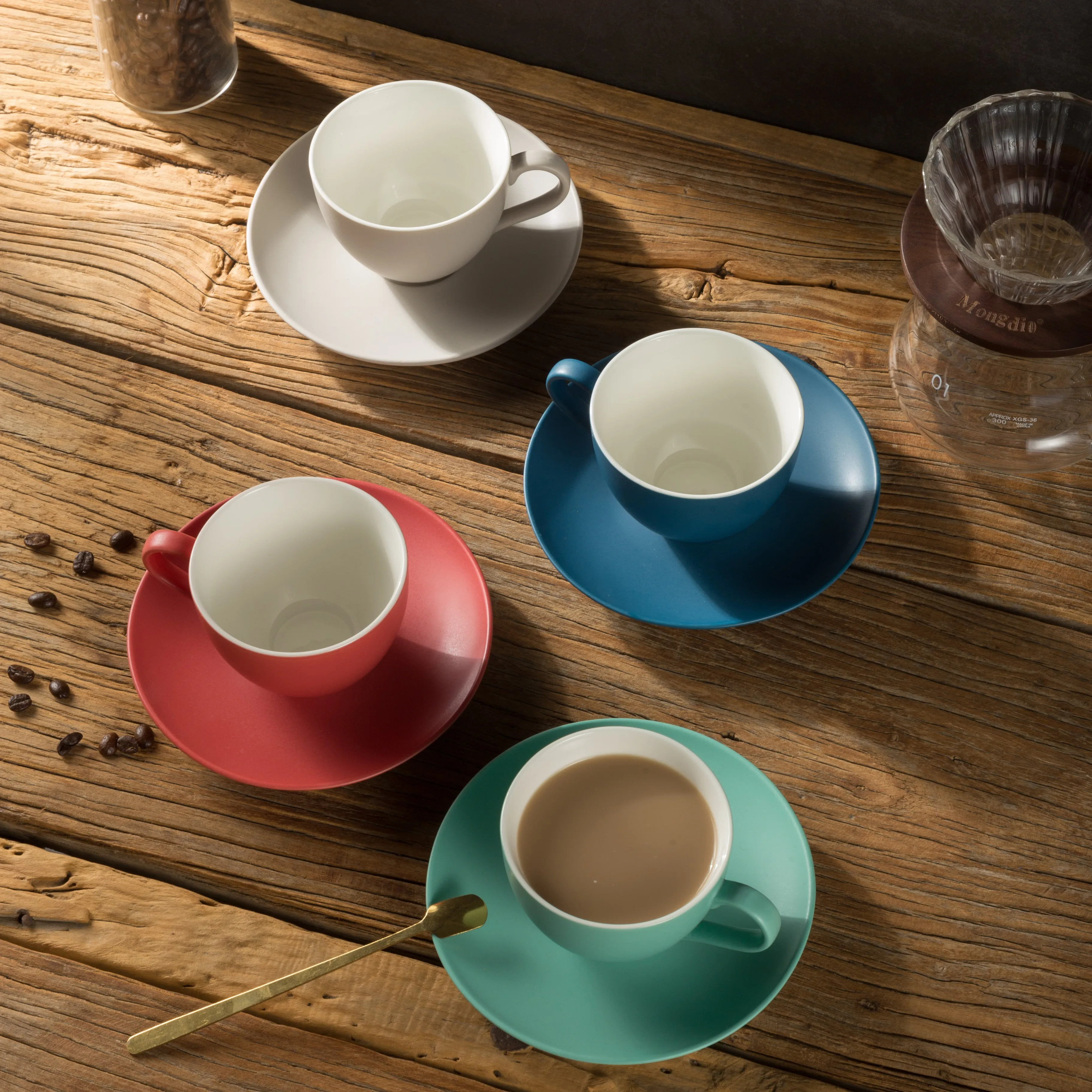 Tableware Colored Glazed Coffee Cups Saucers Sets Ceramic Cup And Saucer Set
