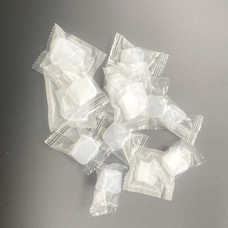 GOOD production quality is reliable Silica gel cover