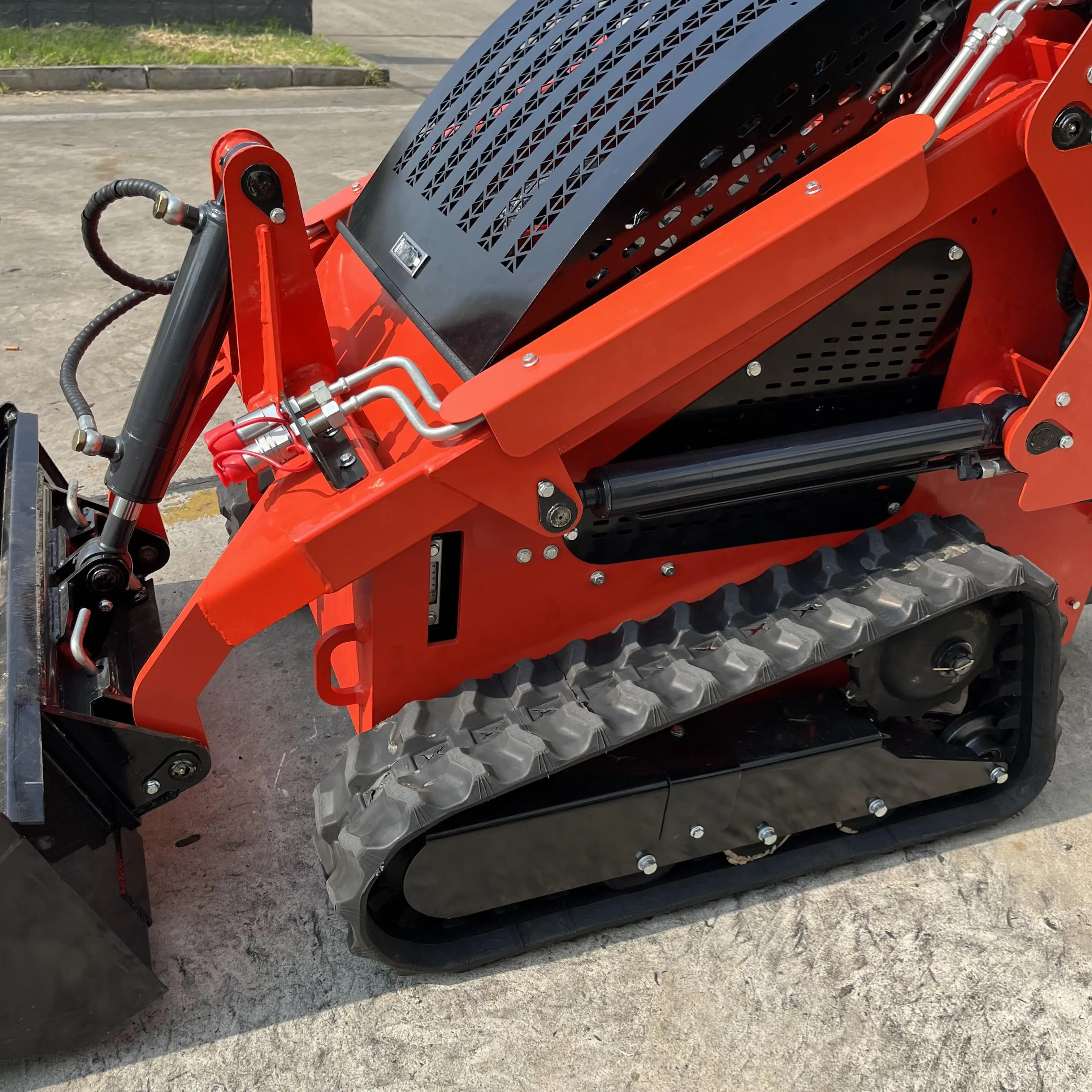 New Style Cheapest Articulated Mini Wheel Loader For Sale Telescopic China Mini Skid Steer Loader With Euro Quick Coupler Front