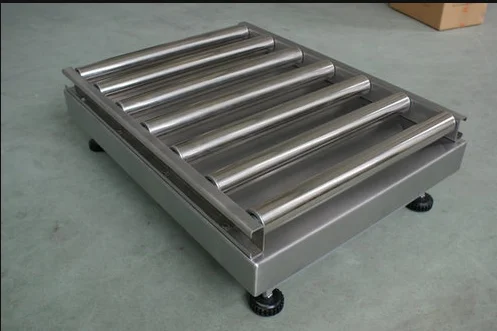 Powered conveyor roller assembly line