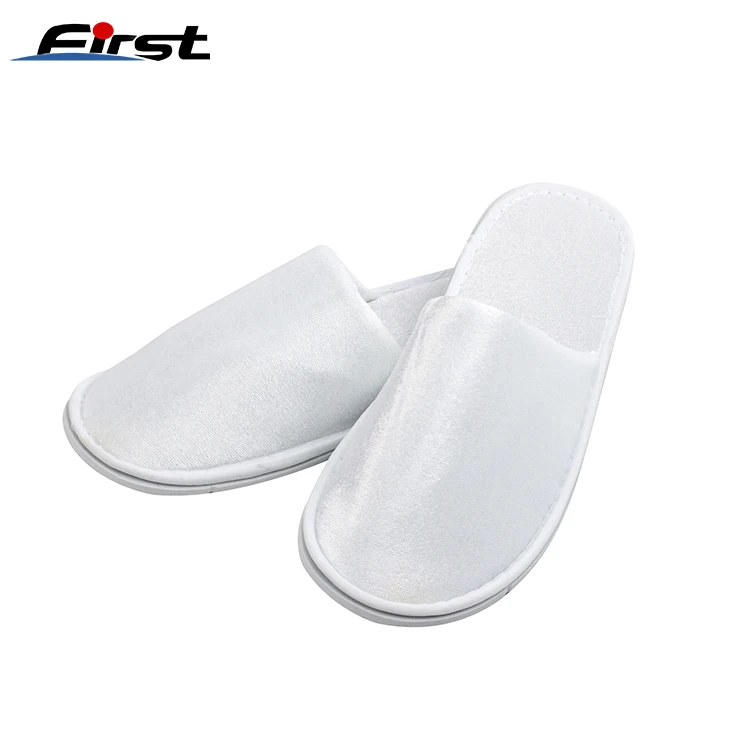 
Классические унисекс махровые Тапочки с закрытым носком из 100% хлопка для спа белого цвета для отеля 