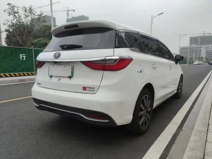 Byd Song MAX DM 2019 1 5 T 6 seat (пожалуйста свяжитесь со службой поддержки клиентов для получения подробной информации)