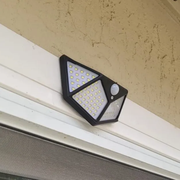 IP65 Waterproof home led solar light PIR motion sensor Outdoor lamp solar security wall light 100 led Solar Lights