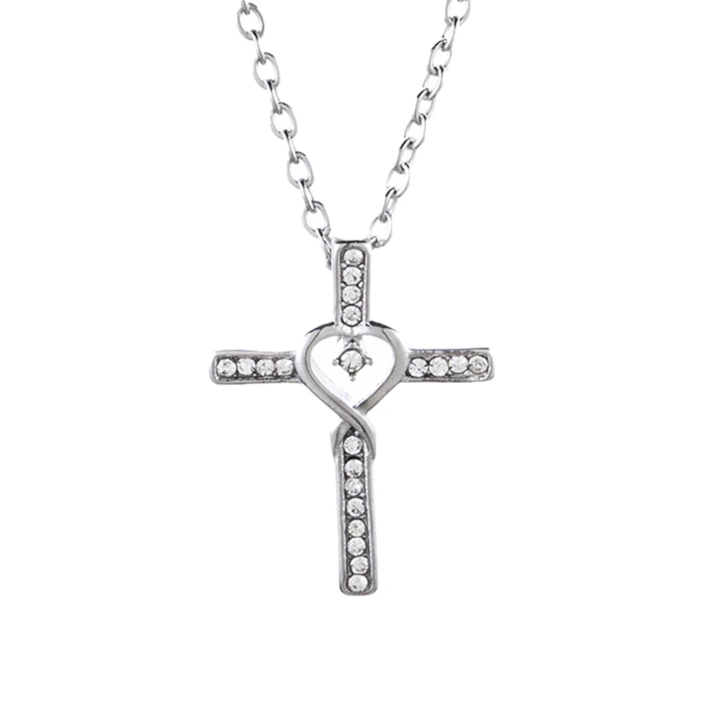 2024 Trendy Waterproof Good Quality Fine Polished Heart with Zirconia Cross Pendant Iced Out  Diamond Pendant for  Men Woman