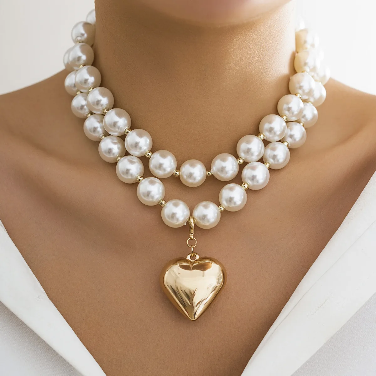 2024 Punk Designer Acrylic CCB Ball Beaded Collar Necklace Exaggerated Pearl Heart Pendant Chunky Necklace For Women