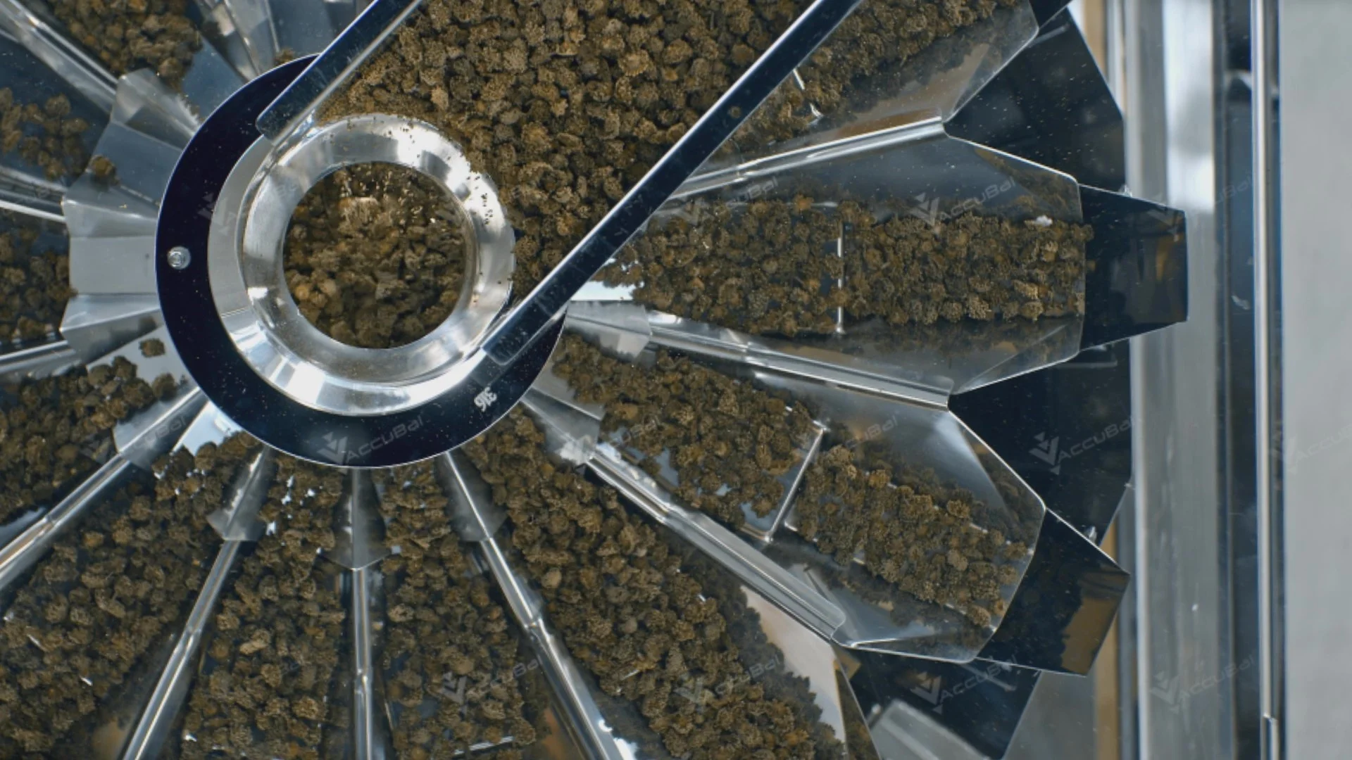 High accuracy smallest herb flower packaging machine 14 head multihead weigher micro weighers