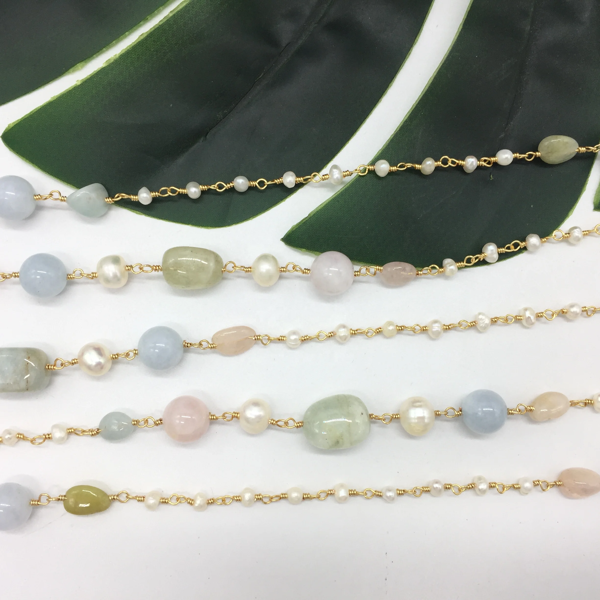 Wholesale 2020 Latest Design Mix Color Gemstone Handmade Beads Wire Wrapped Rosary Chain Roll