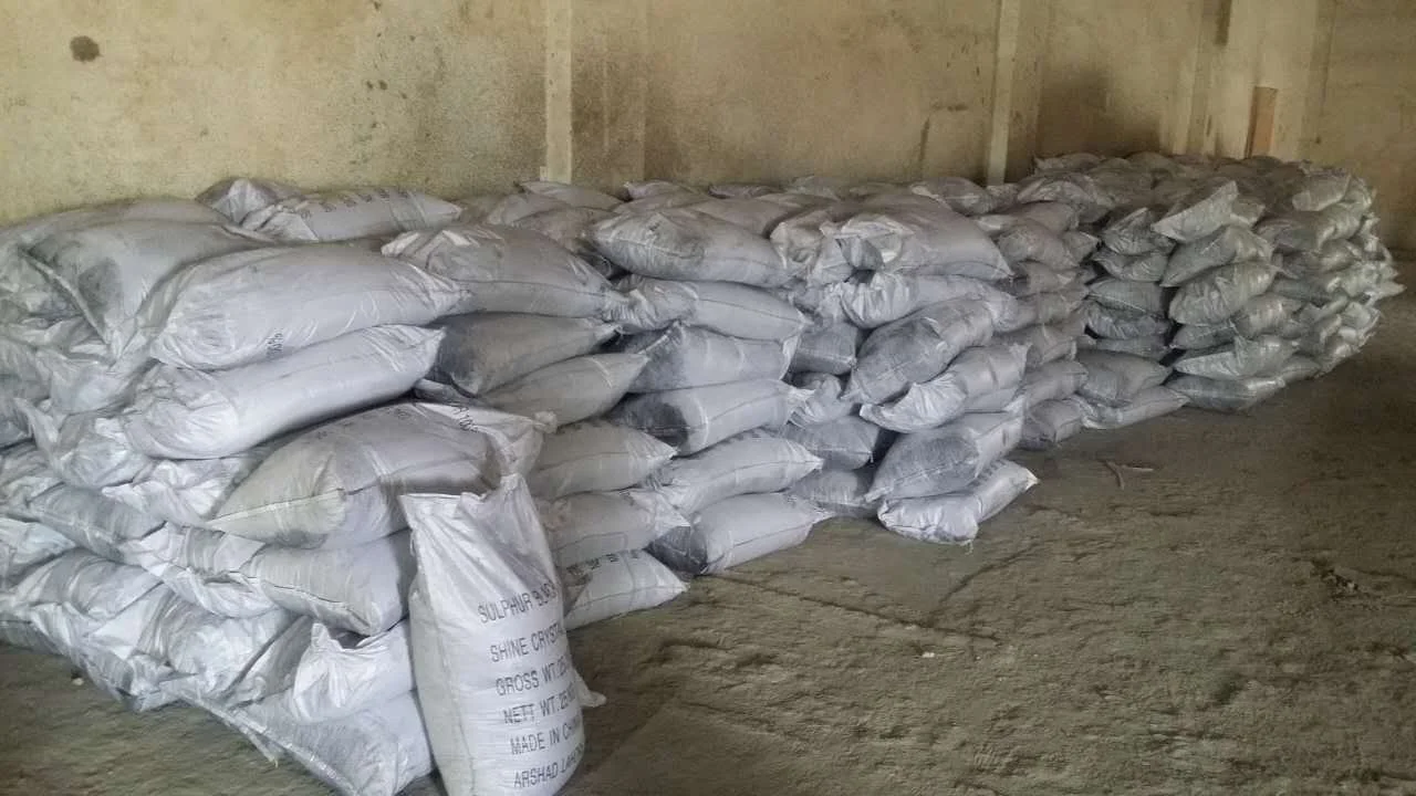 Textile dyes 150% strength sulphur blue BRN for cotton fabric dyeing