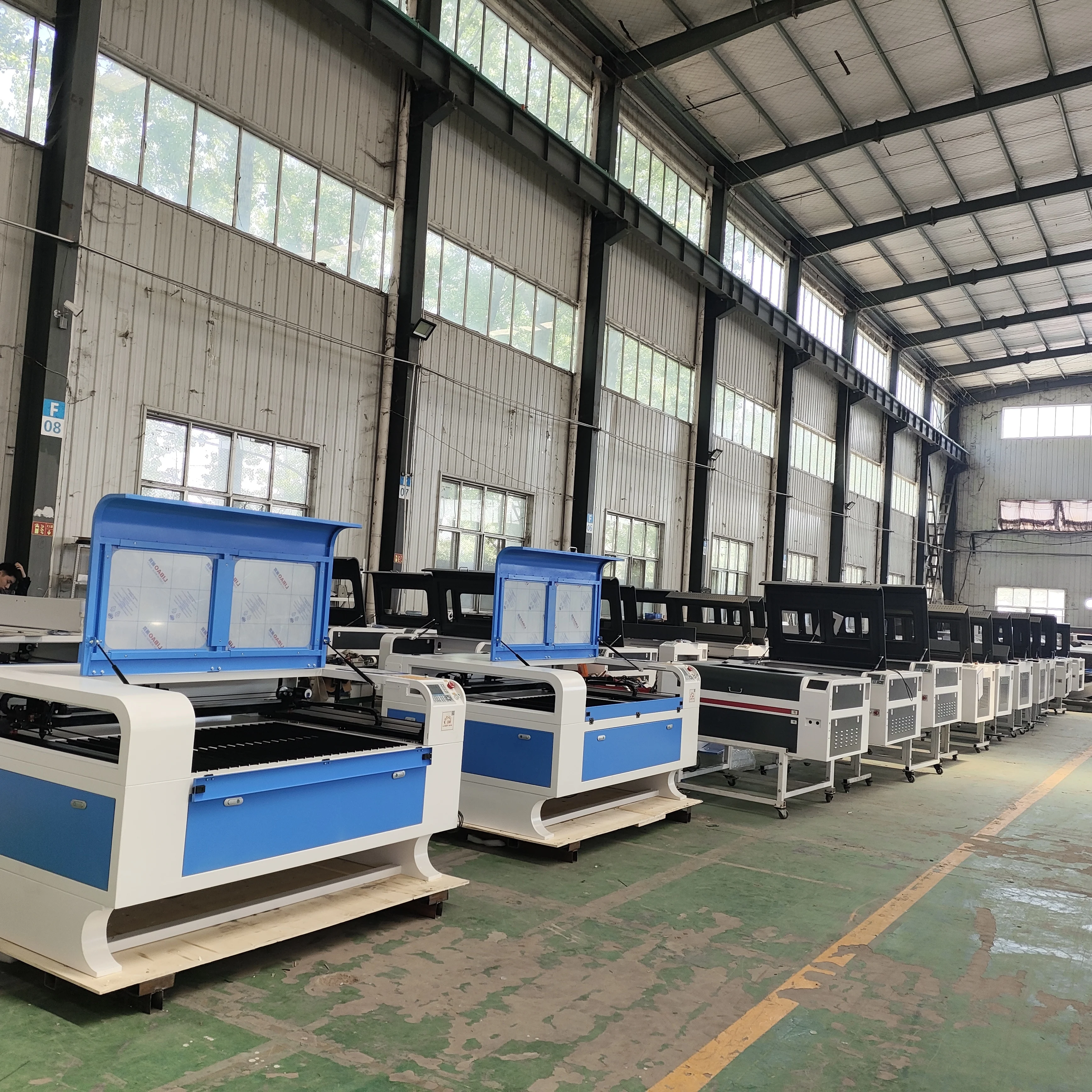 2024 new design 100W Co2 laser cutting engraving machine 1000*800mm