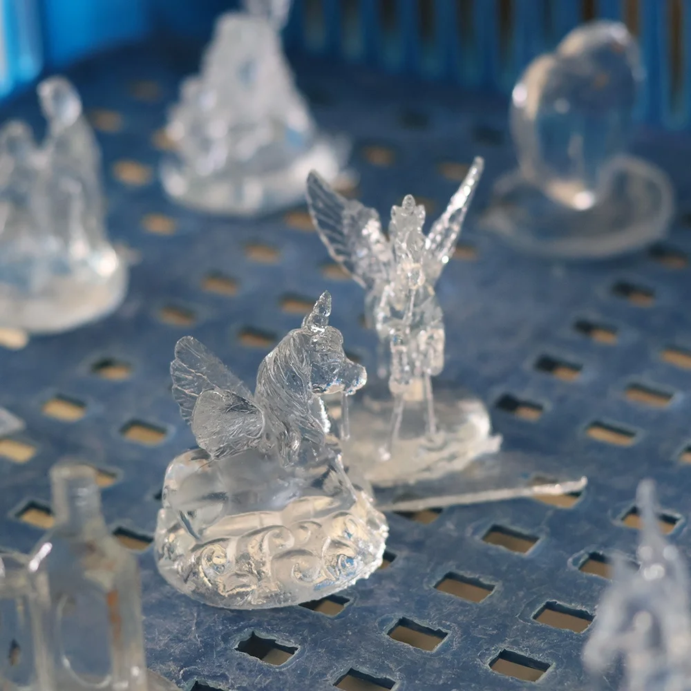 Nanwei Resin Custom Sport Competition Male Bowler Figurine Bowling Trophy Award