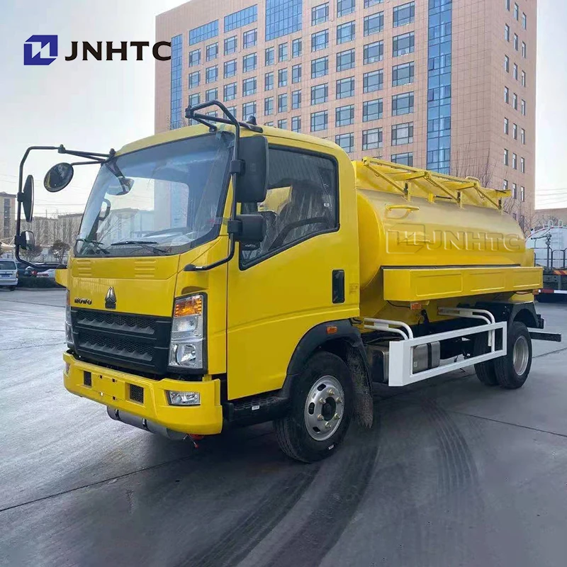 Sinotruk howo мини легкий топливный бак грузовик 4x2