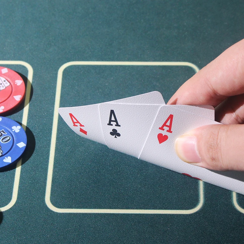 Customized  Specializing In The Production Of Durable Recyclable Waterproof Playing Cards Plastic High Quality Playing Cards