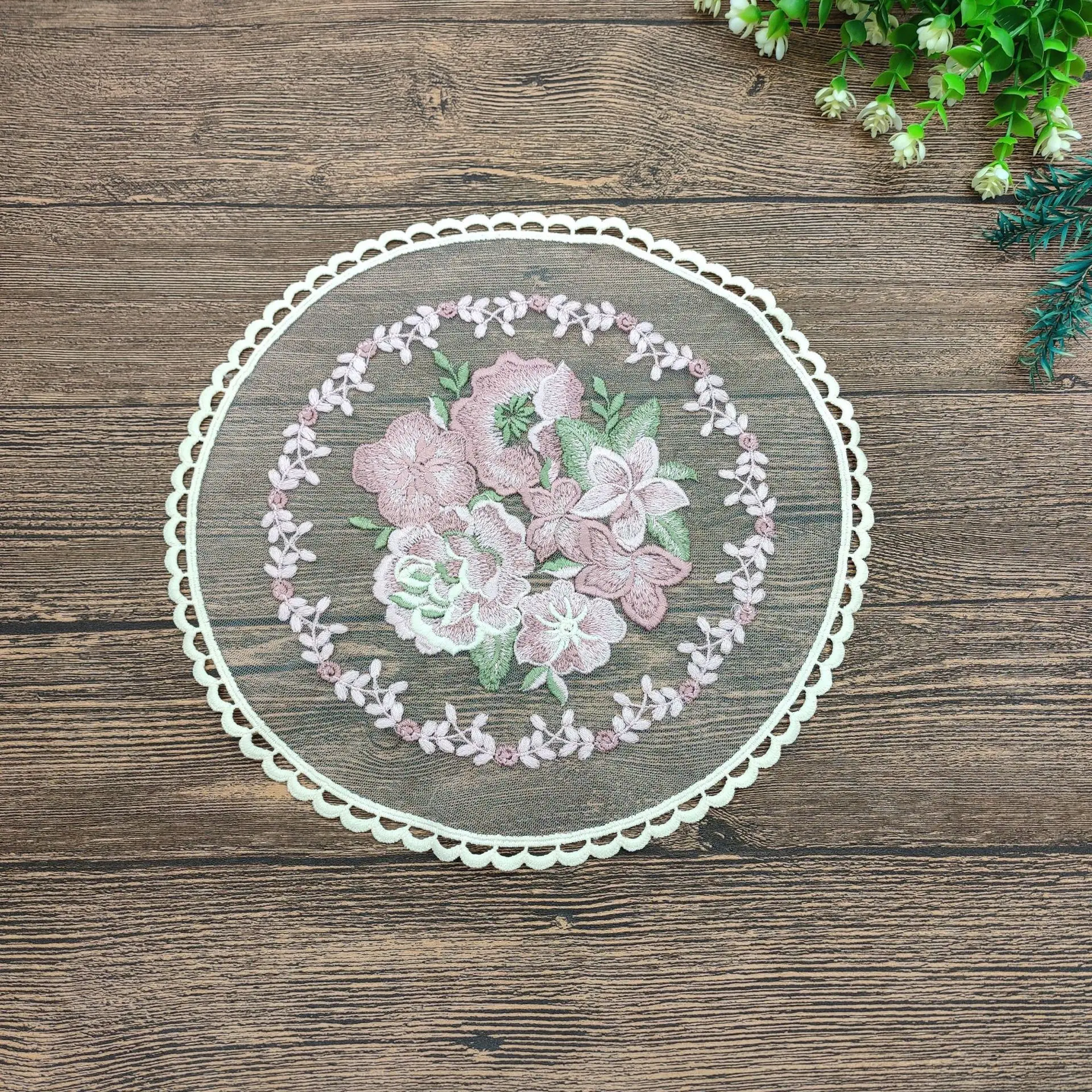 Home Decor European Lace Embroidery Table Mat Hollow Out Coaster Dust Cover Towel Heat Insulation Round Table Flag