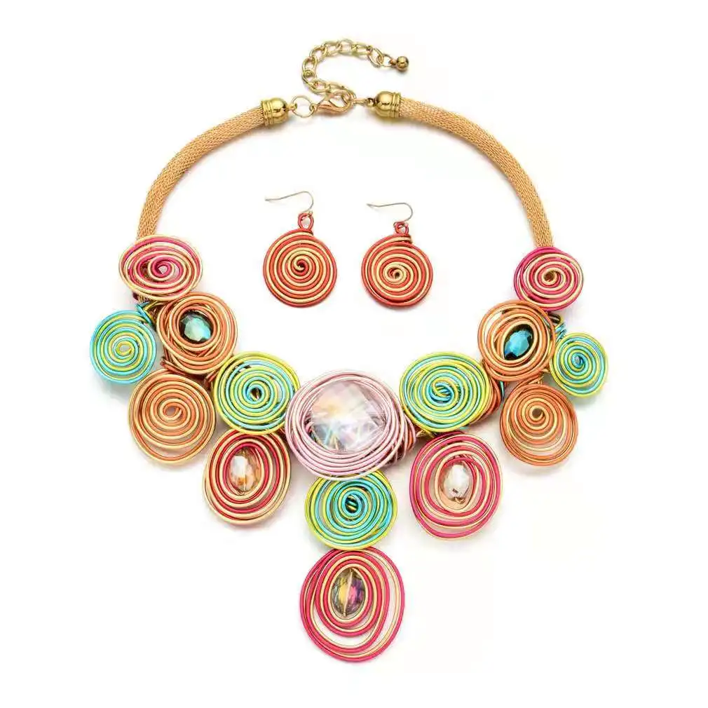 
Factory direct sales explosives handmade handmade South African tribal customs Tassel exaggerated color twisted flower necklace 