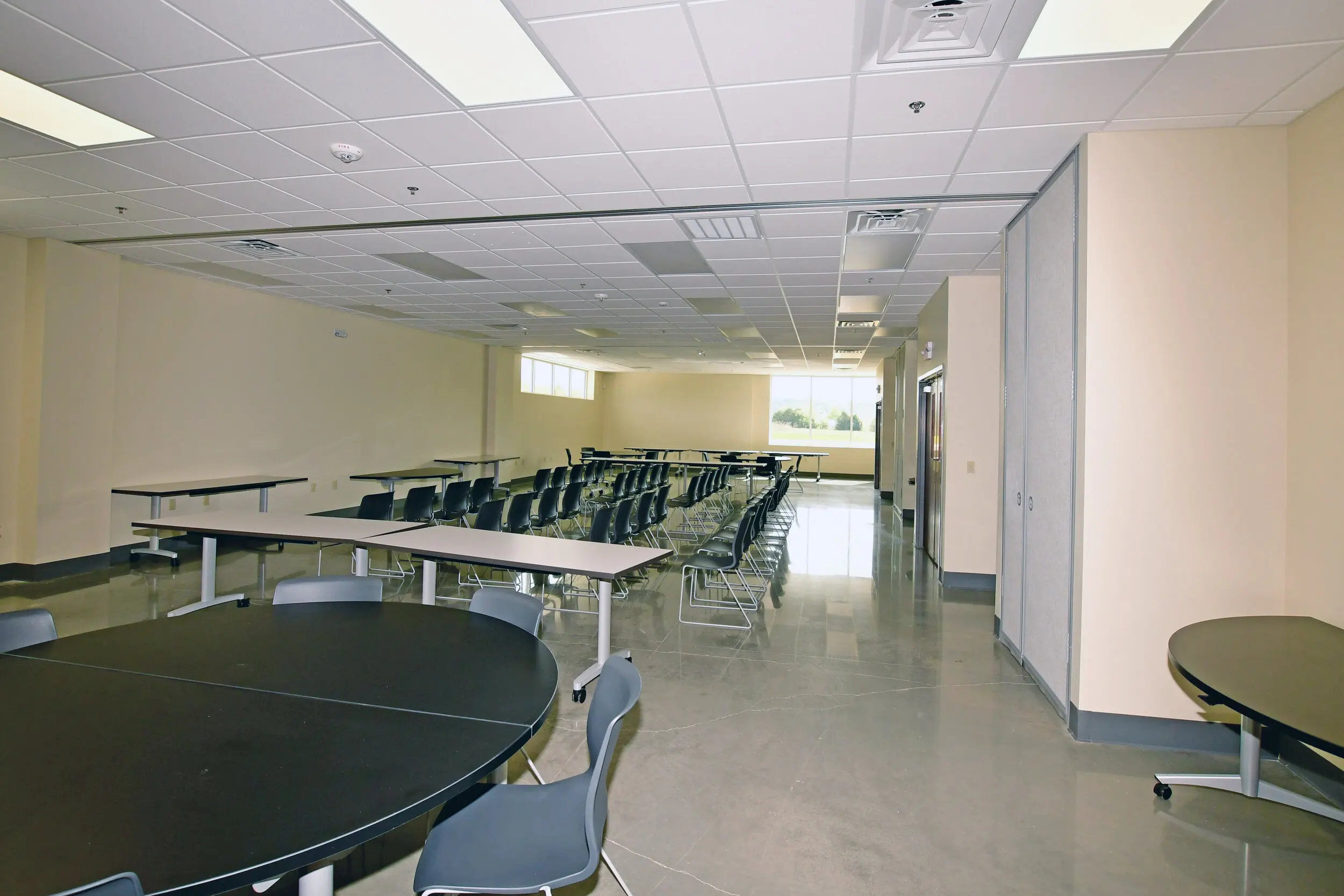 Hotel removable partition soundproof sliding door conference room divider