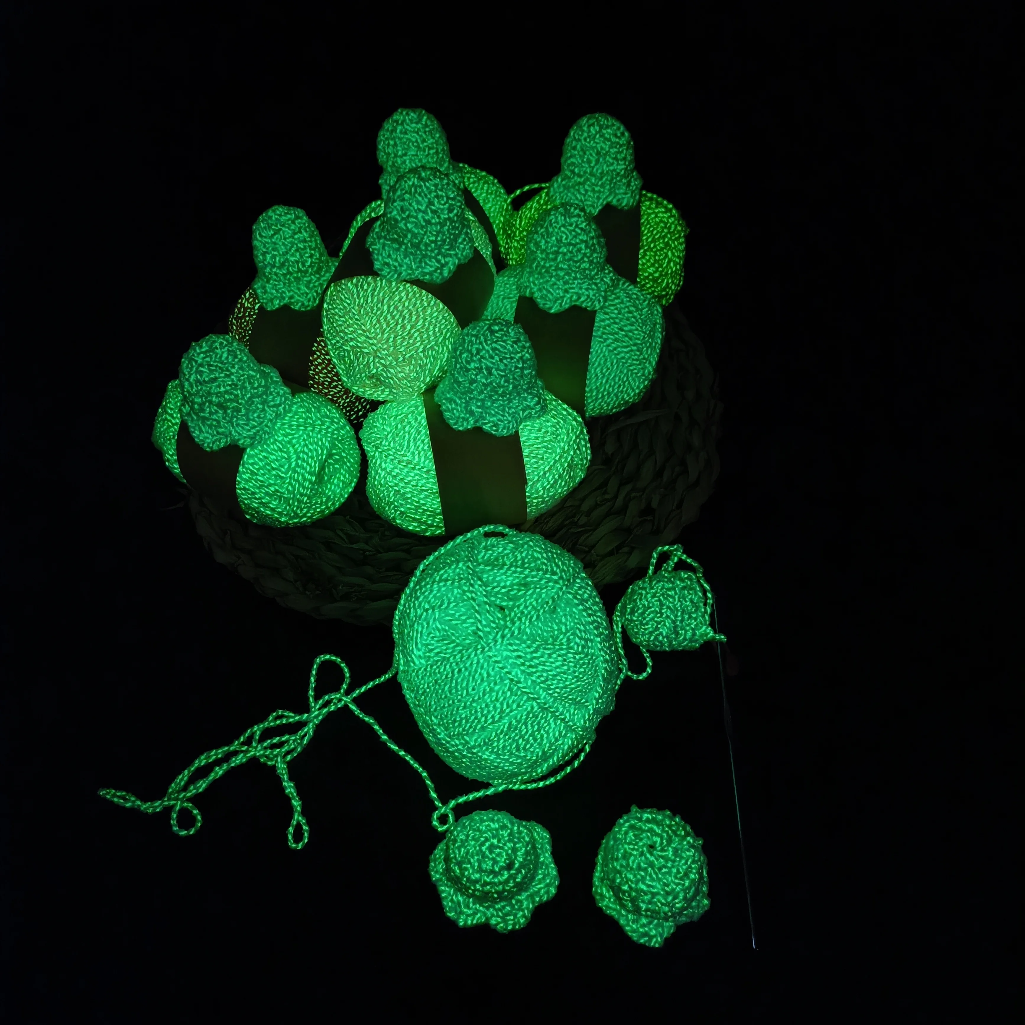 Rainbow colors luminous knitting thread glow in the dark yarn glow in the dark crochet Yarn