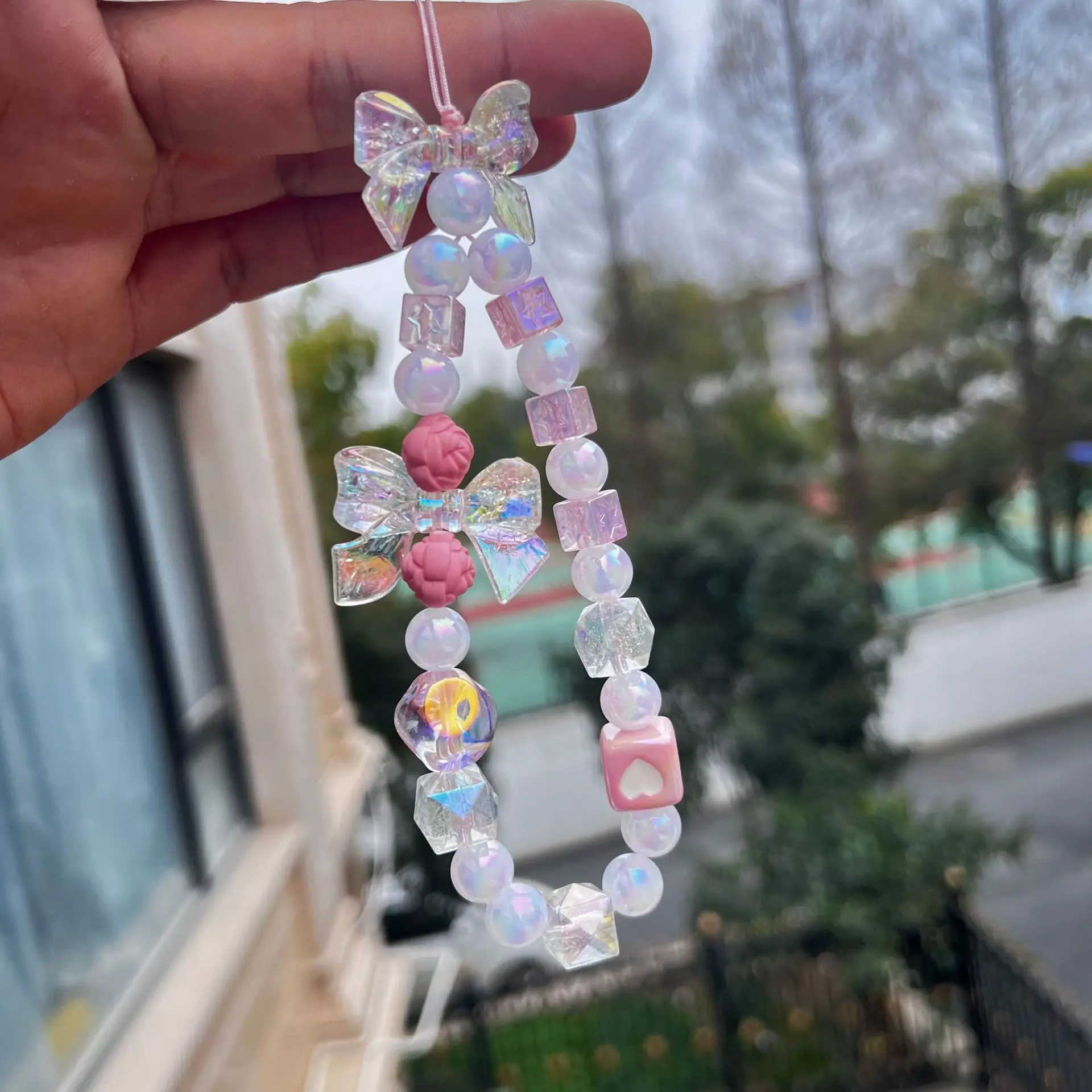 New creative small fresh butterfly color beaded chain mobile phone anti-fall rope accessories mobile phone decorative chain
