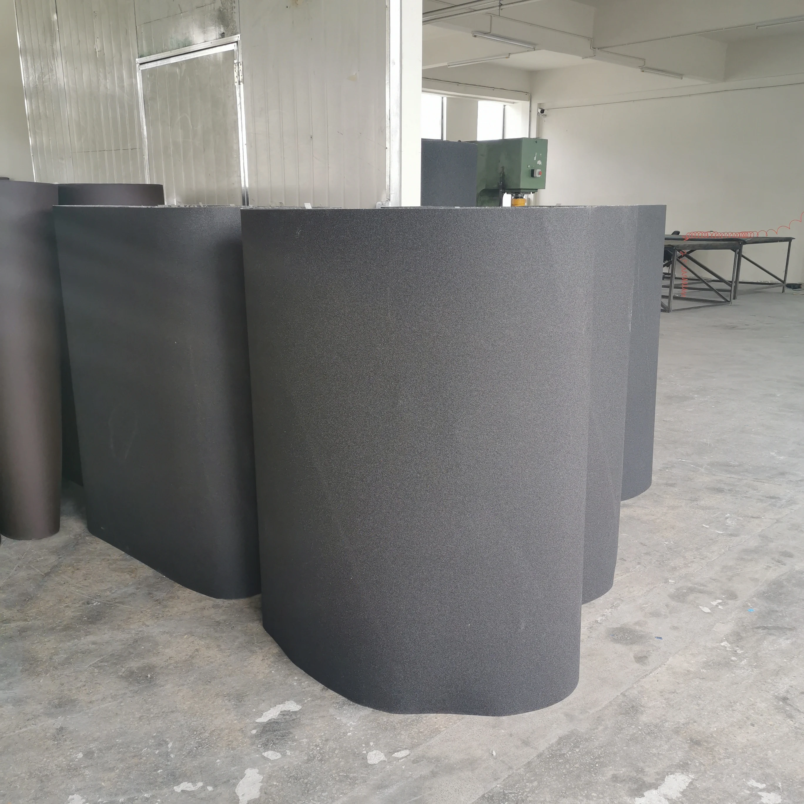 Customized Size Black Hard Cloth Silicon Carbide Grinder Abrasives Belt Sand Sanding Belt