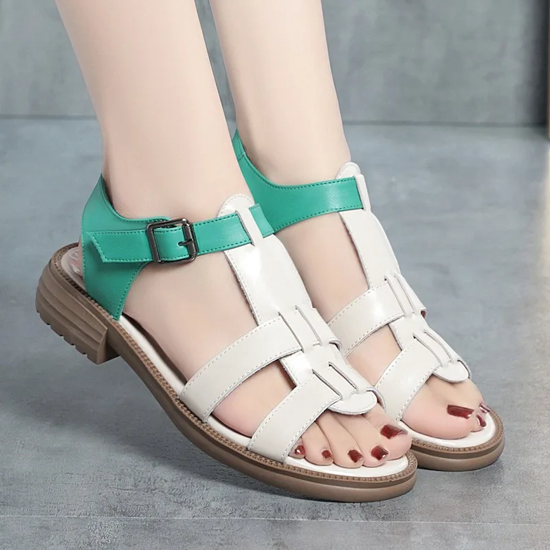 Xuanhui Summer new fashion leather soft sole comfortable non-slip rubber sole red flat sandals for women