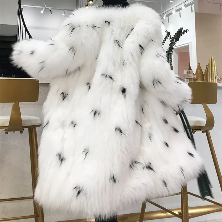 Factory wholesale custom spot New Elegant fox fur coat long white winter real fox fur coat fox mink coat fluffy jackets women