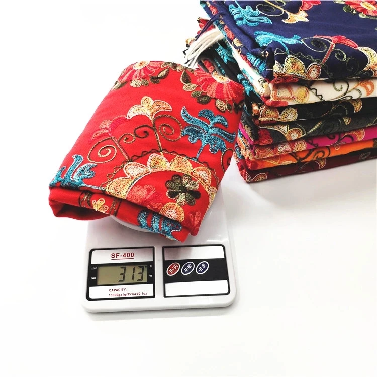 Exquisite embroidered 200x70cm 313g cashmere scarf inner mongolia embroidered silm hijab scarf autom and winter