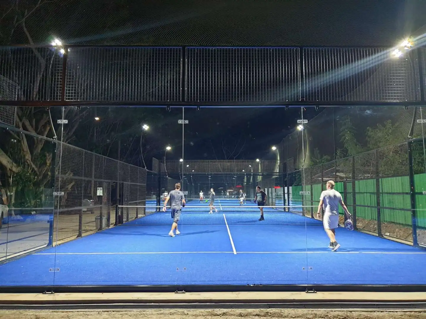 Factory Wholesale Panoramic indoor outdoor Padel Tennis Courts Play Paddle Courts