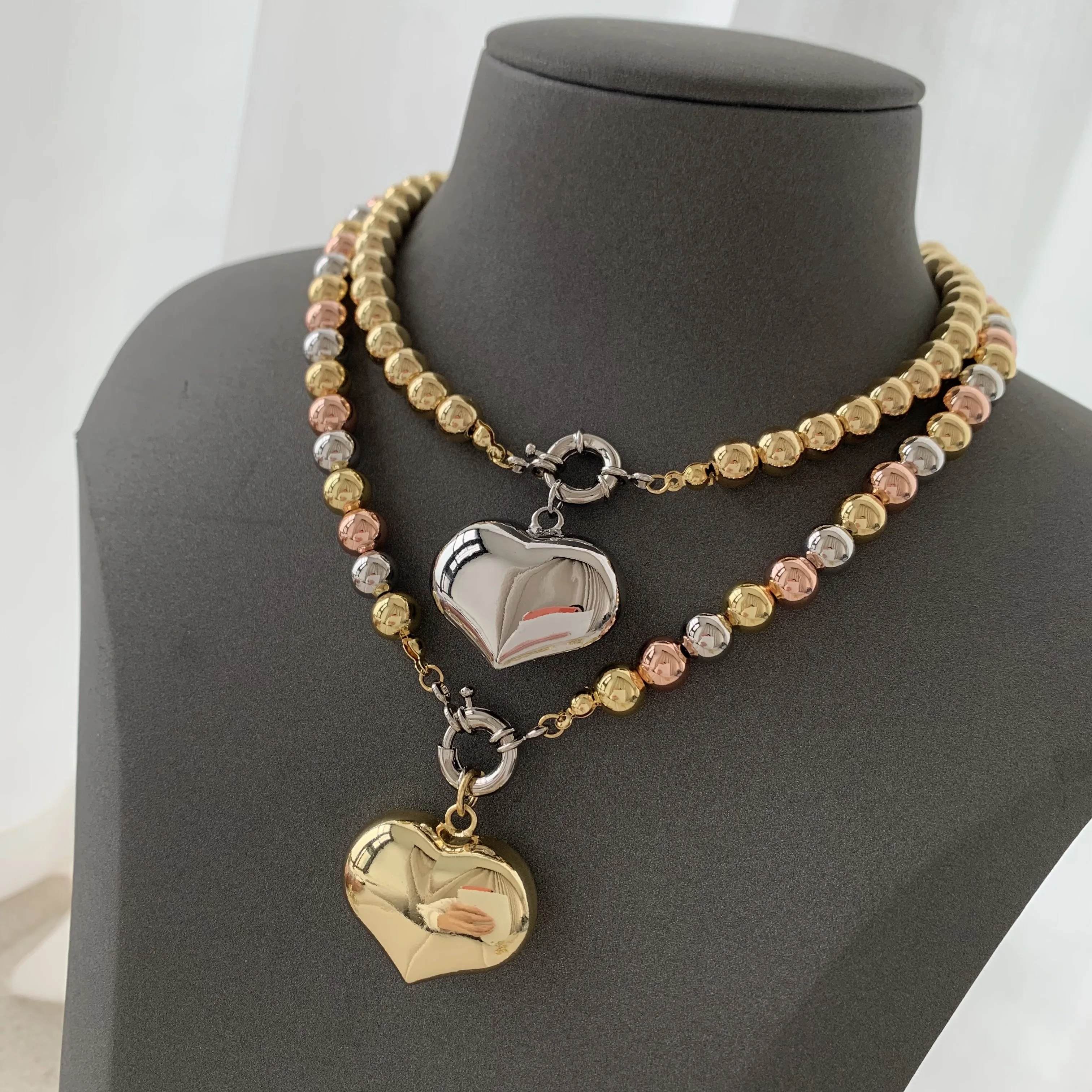 LS- C2904 Minimalist necklace trendy style luxury beaded   necklace for women heart pendant necklace daily wear