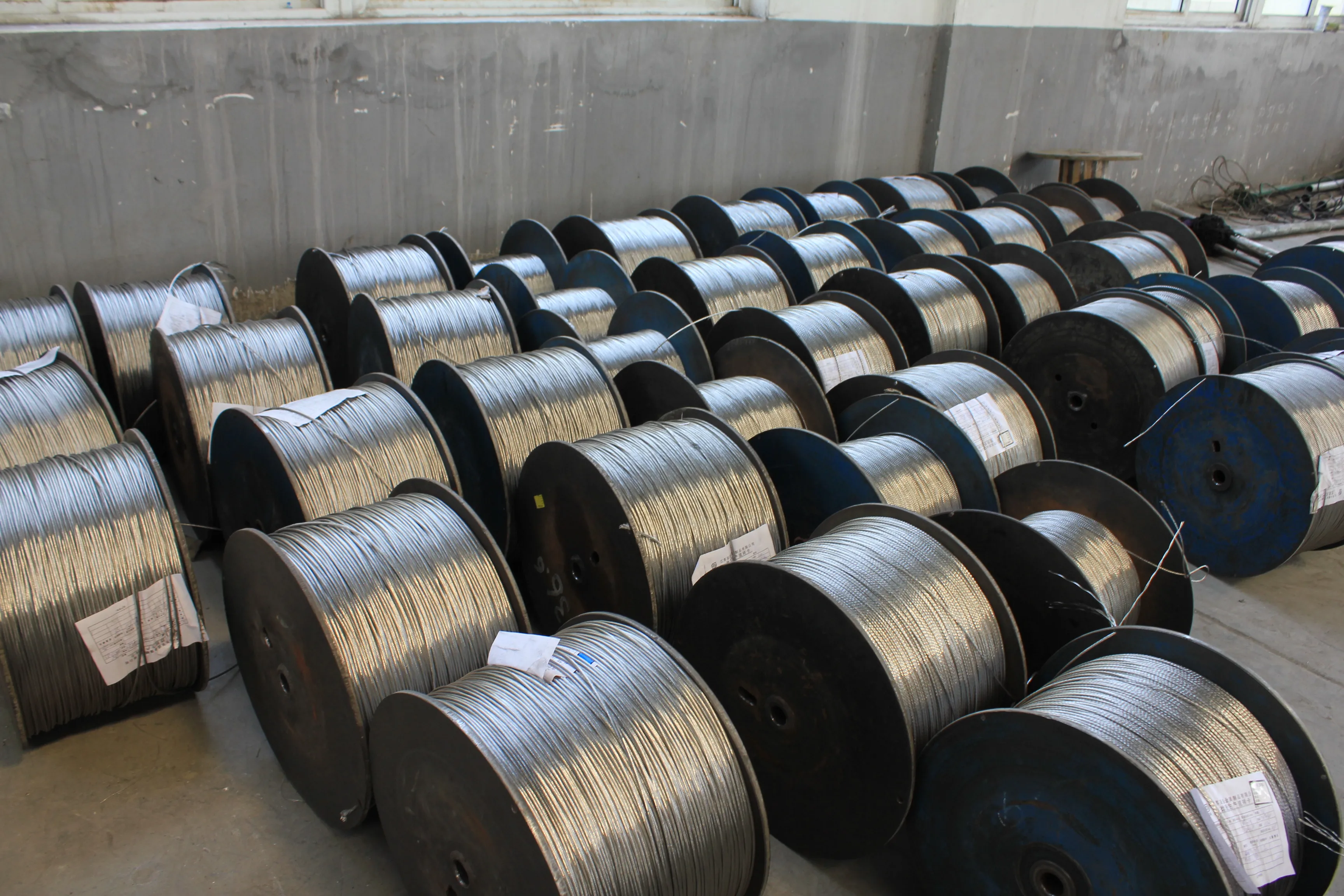 Stainless Steel Aircraft Cable, Combination of Flexibility and Abrasion Resistance