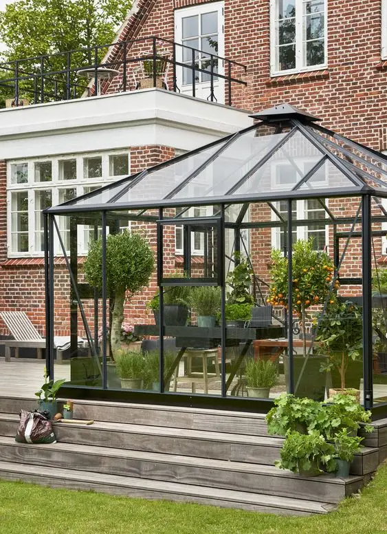 Wholesale Customized  Free Standing Sunroom Outdoor Four Season Garden Aluminum Glass Room Sunroom