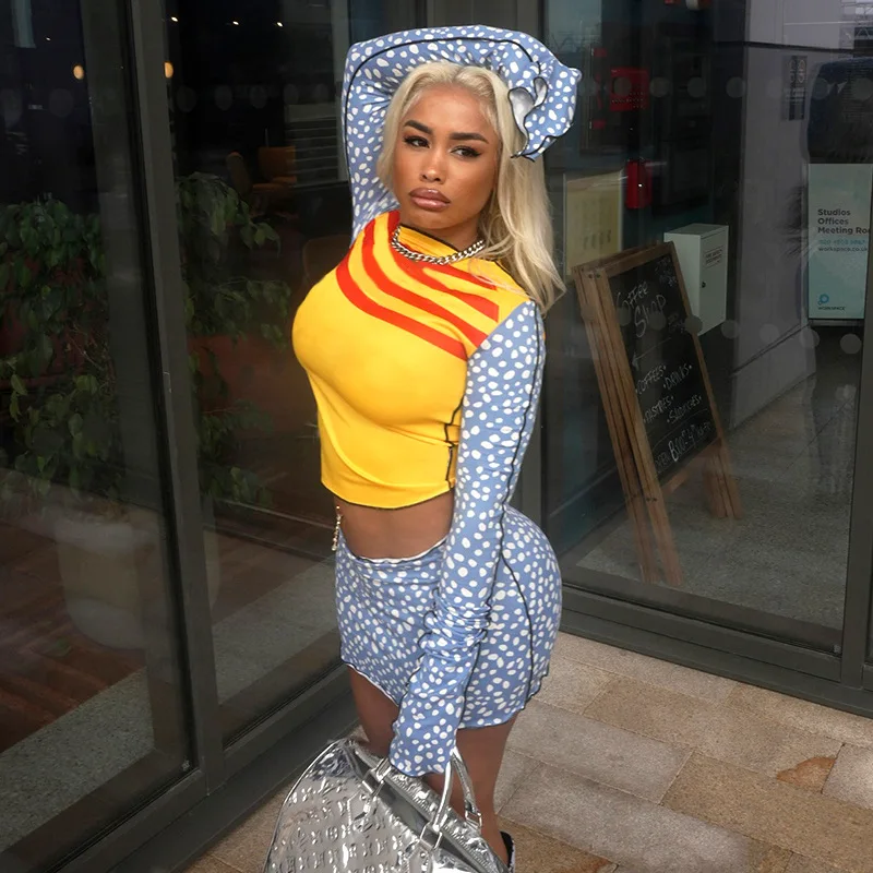 2024 New personalized street sexy printed polka dot bag buttocks skirt set set skirt and top