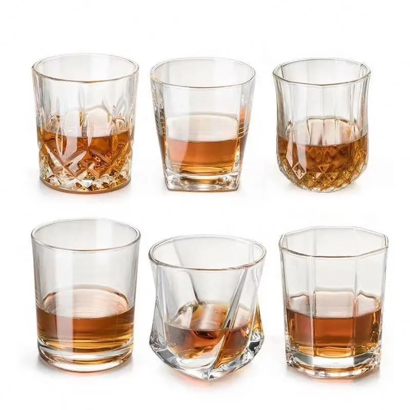 Wholesale Glass Engraved Square Crystal Cup Whiskey Decanter Whiskey Glasses
